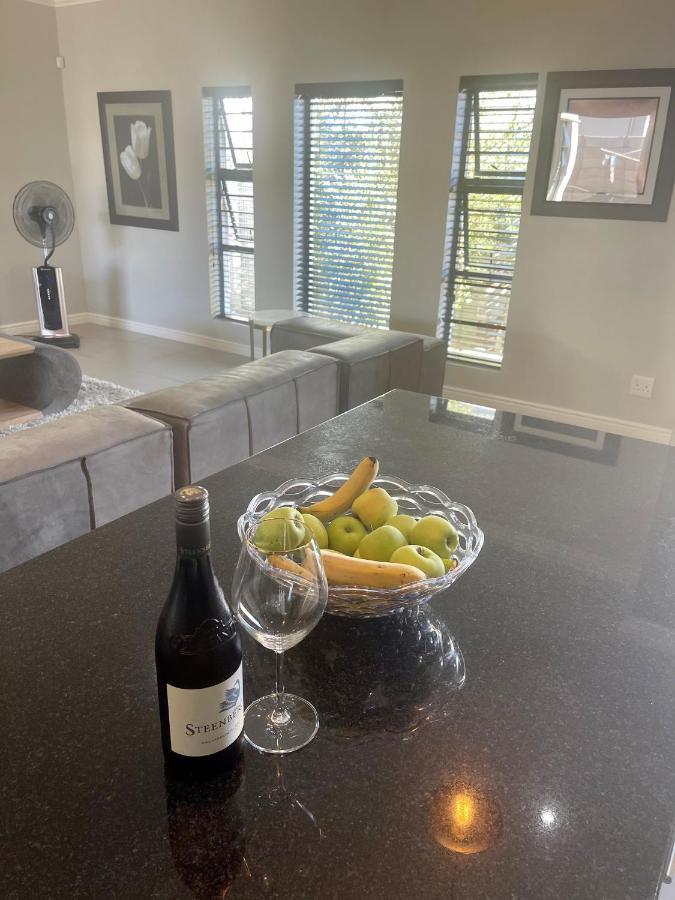 Oasis Of Comfort * Cape Town